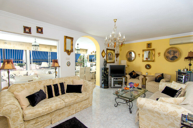 Detached Villa Caleta de Vélez Málaga - image 7