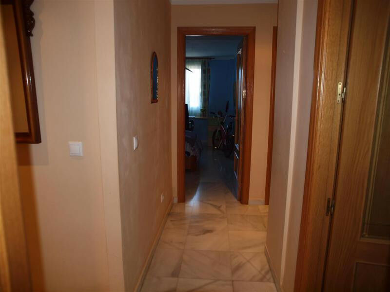Ground Floor Apartment Almayate Málaga - image 7