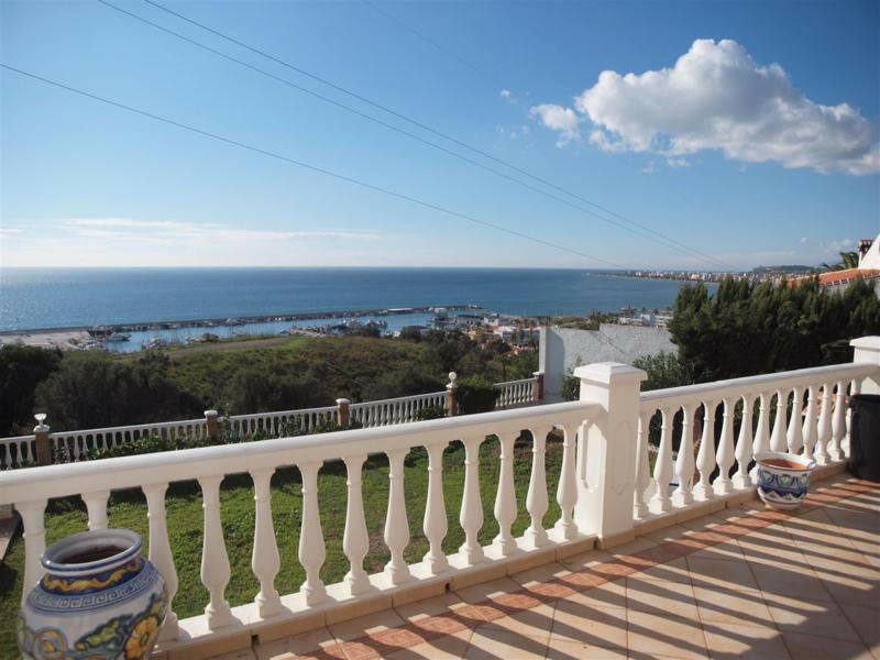 Detached Villa Caleta de Vélez Málaga - image 7