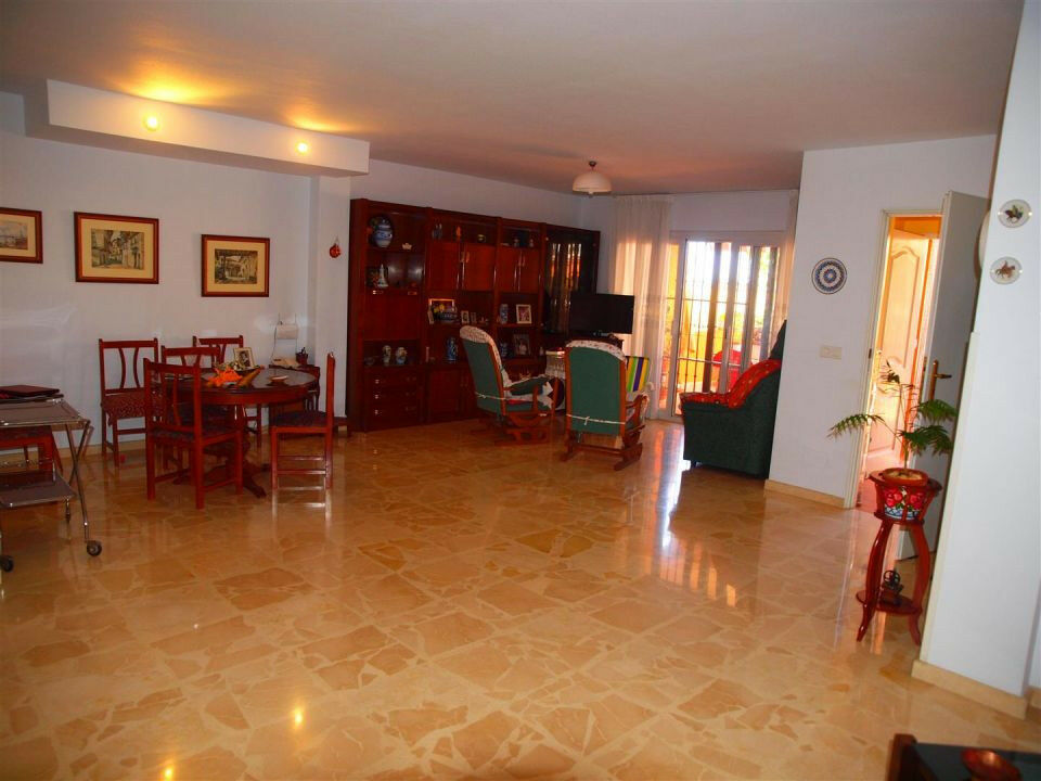 Semi-Detached House Torre del Mar Málaga - image 7