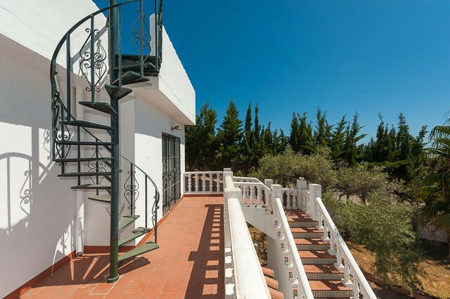 Townhouse Nerja Málaga - image 7