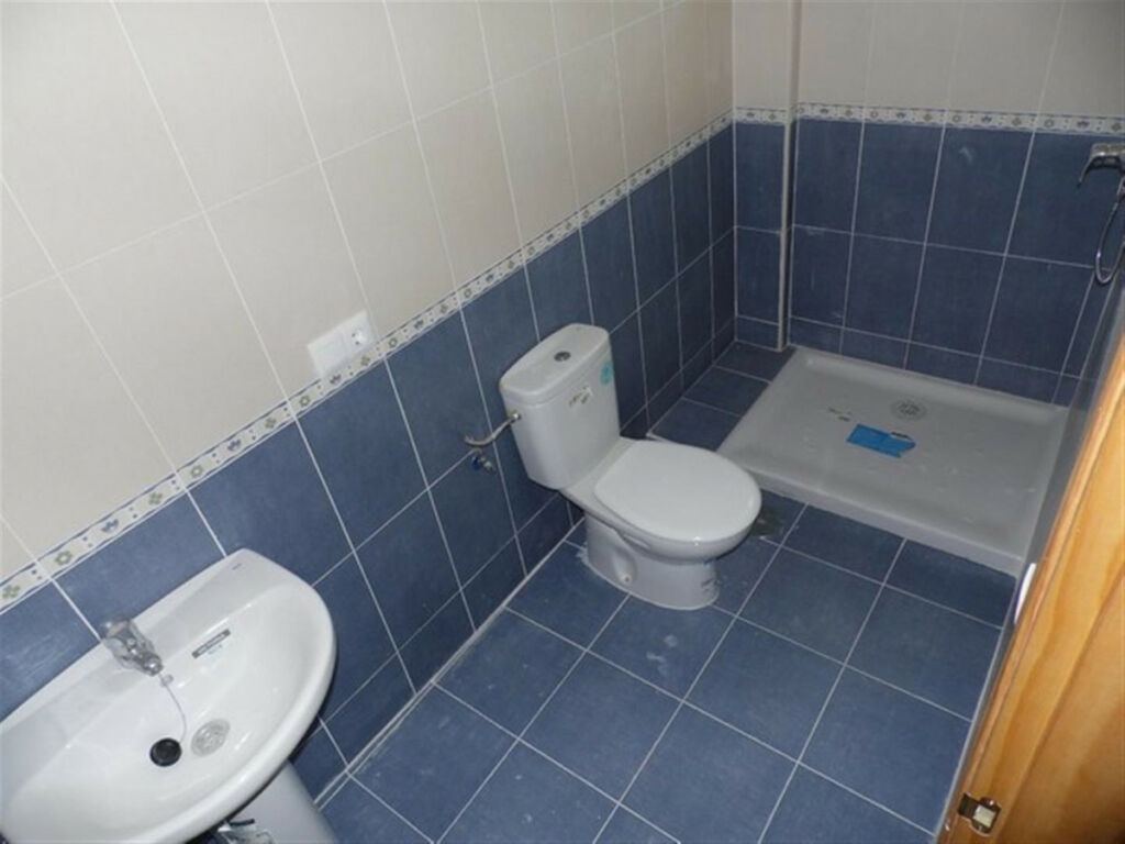 Middle Floor Apartment Canillas de Aceituno Málaga - image 7