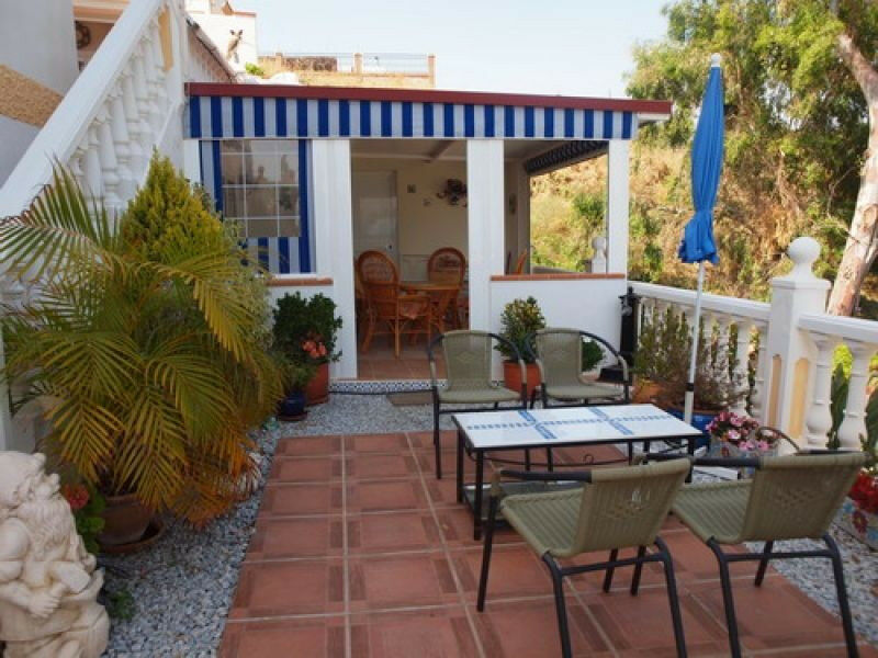 Detached Villa Benajarafe Málaga - image 7