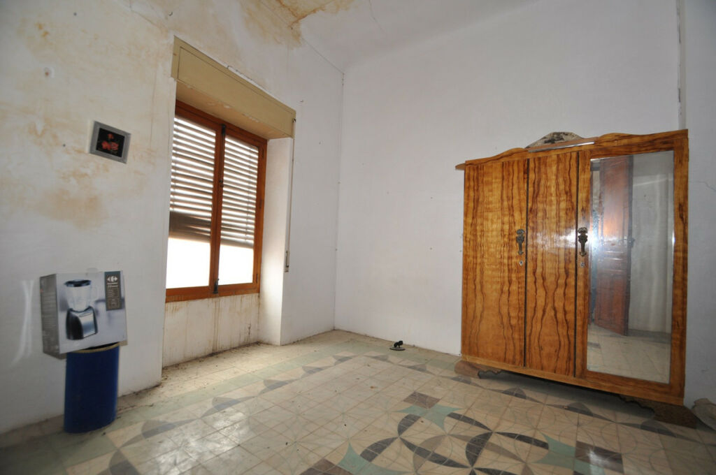 Townhouse Pinoso Alicante - image 7