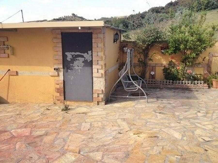 Detached Villa Almayate Málaga - image 7