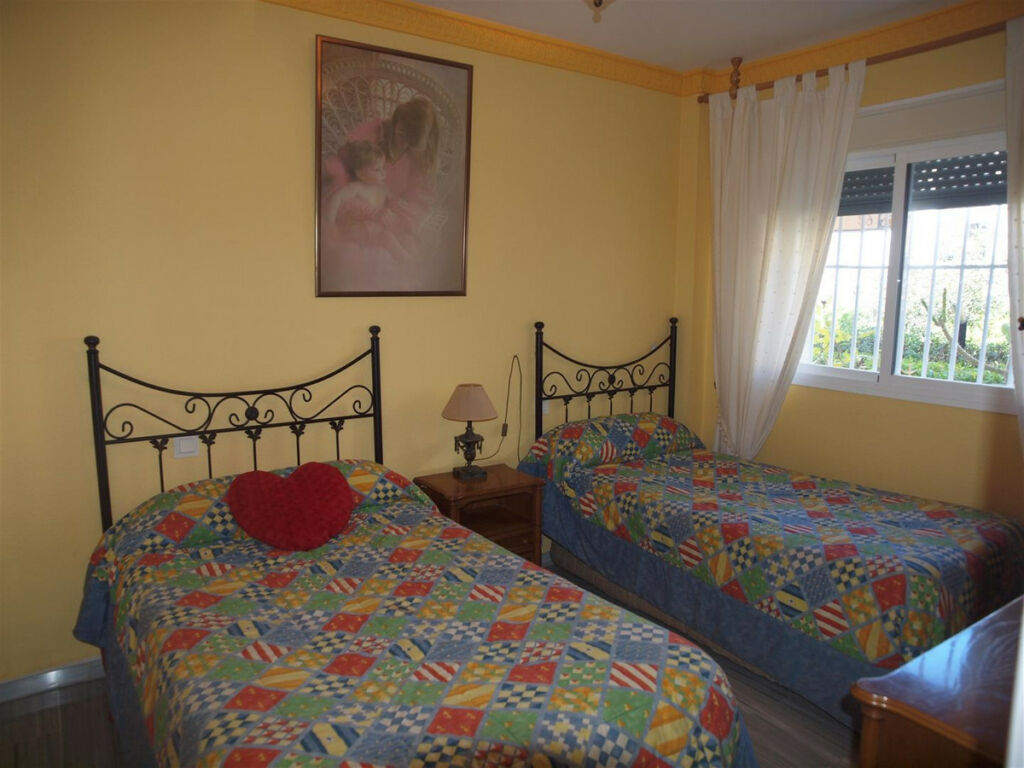 Ground Floor Apartment Torrox Málaga - image 7