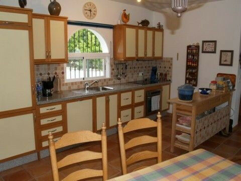 Detached Villa Viñuela Málaga - image 7