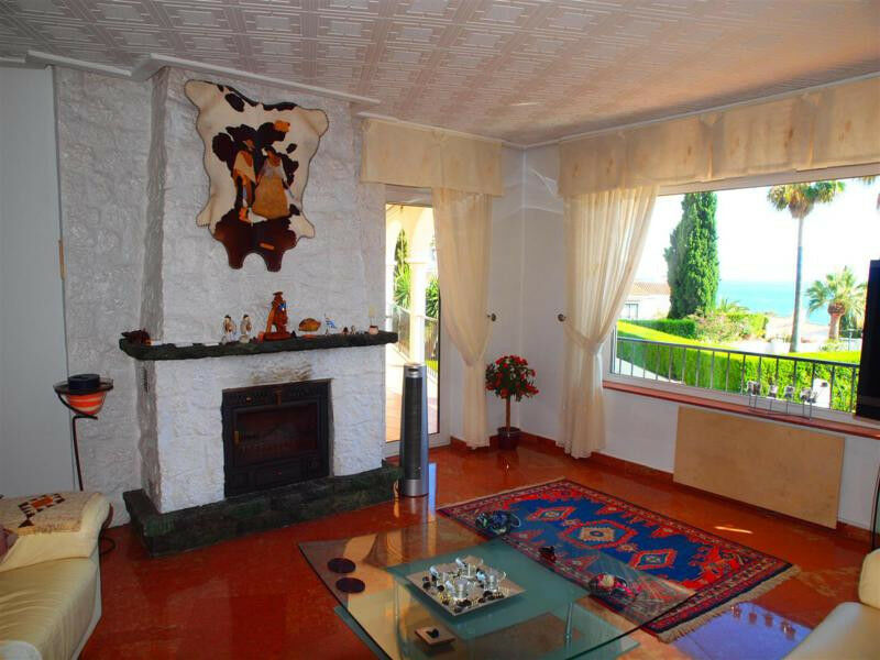 Detached Villa Caleta de Vélez Málaga - image 7