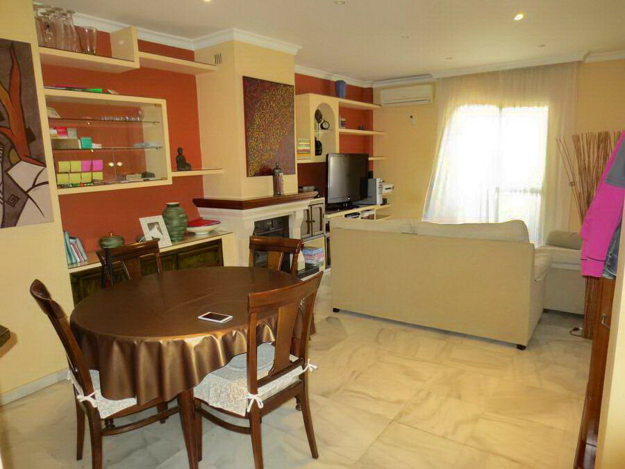 Middle Floor Apartment El Morche Málaga - image 7