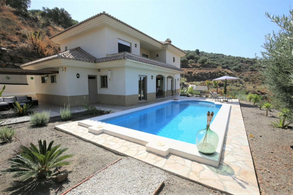 Detached Villa Arenas Málaga - image 7