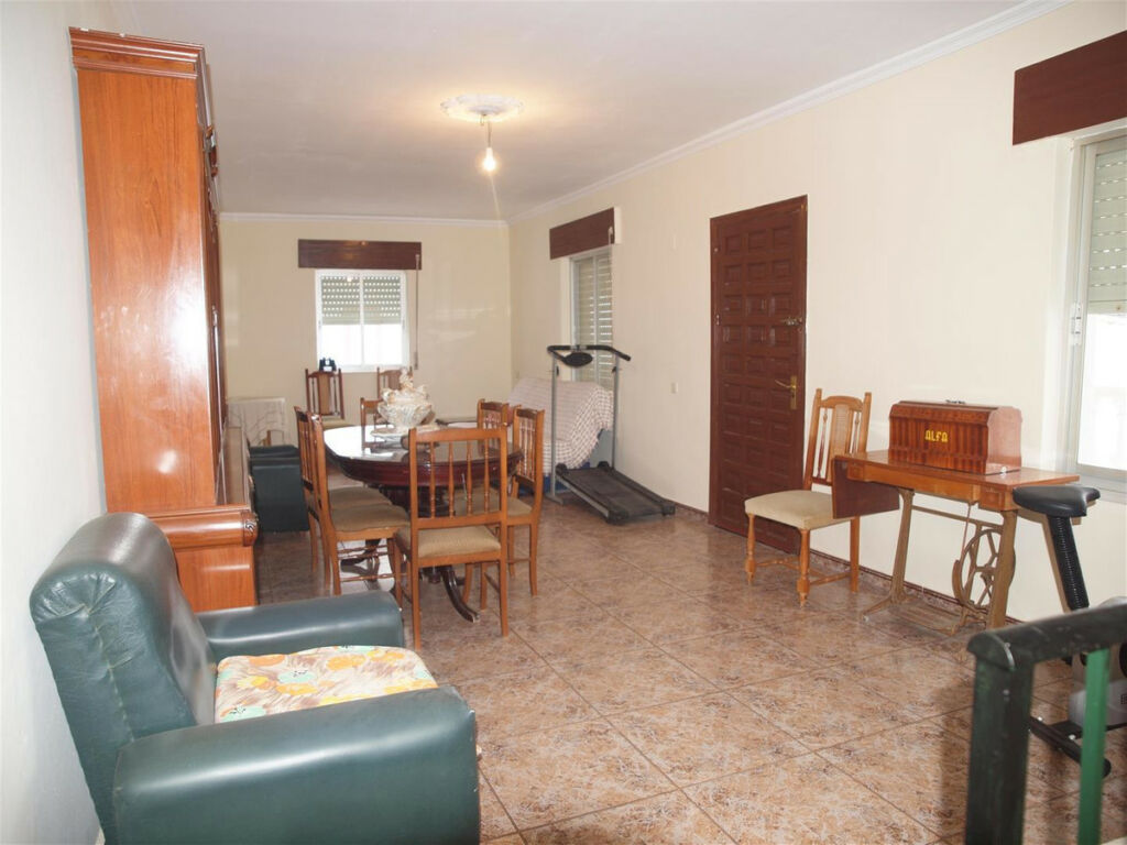 Townhouse Cajiz Málaga - image 7