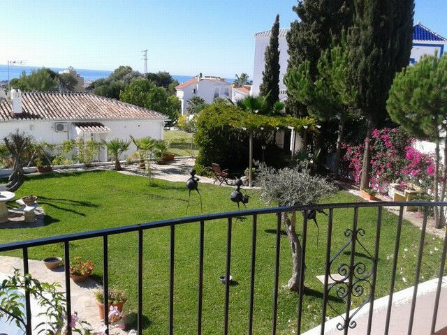 Detached Villa Nerja Málaga - image 7