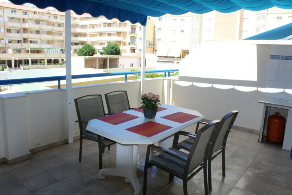 Middle Floor Apartment Torre del Mar Málaga - image 7