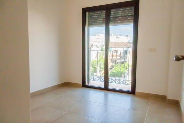 Middle Floor Apartment Nerja Málaga - image 7