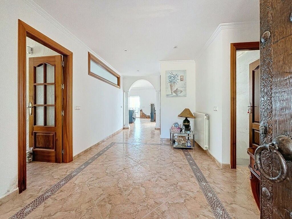 Detached Villa Periana Málaga - image 7