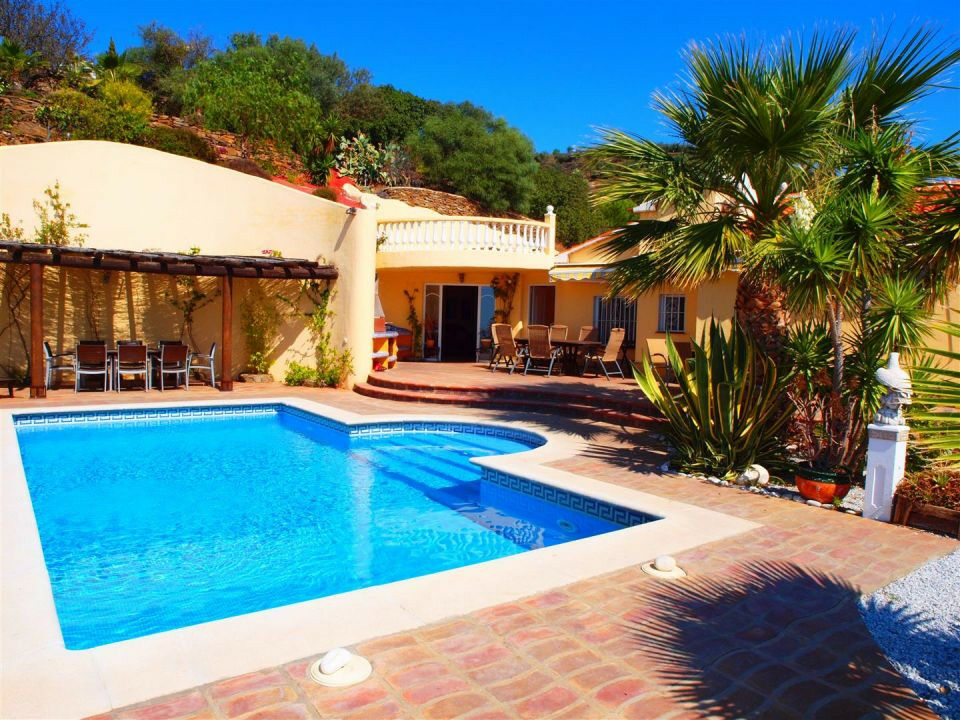 Detached Villa Algarrobo Málaga - image 7