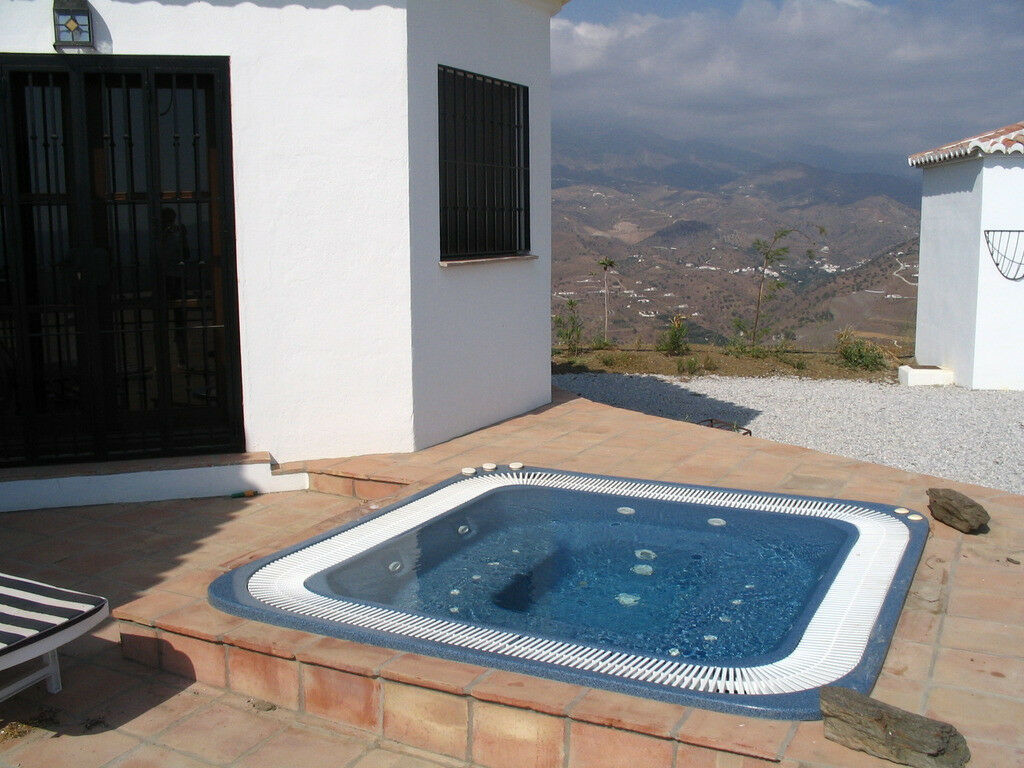 Detached Villa Vélez-Málaga Málaga - image 7