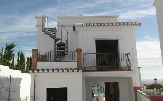 Detached Villa Nerja Málaga - image 7