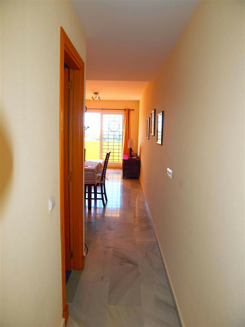 Middle Floor Apartment Caleta de Vélez Málaga - image 7
