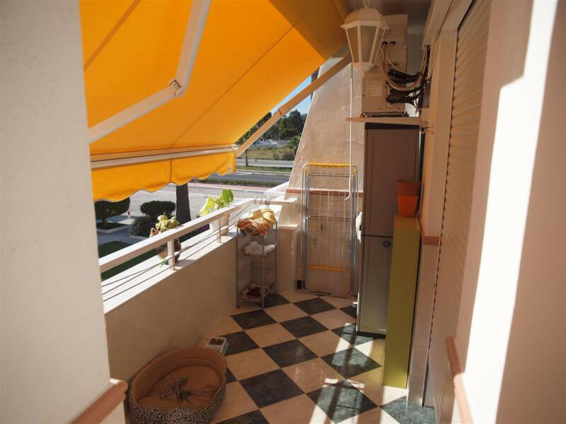 Middle Floor Apartment Caleta de Vélez Málaga - image 7