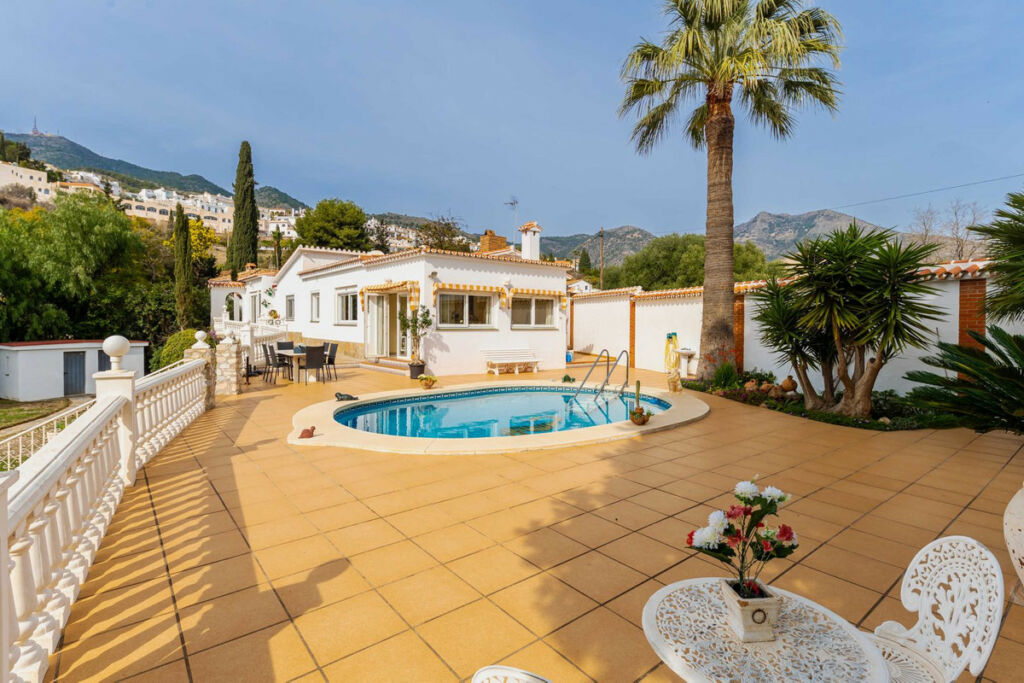 Detached Villa Benalmadena Málaga - image 7