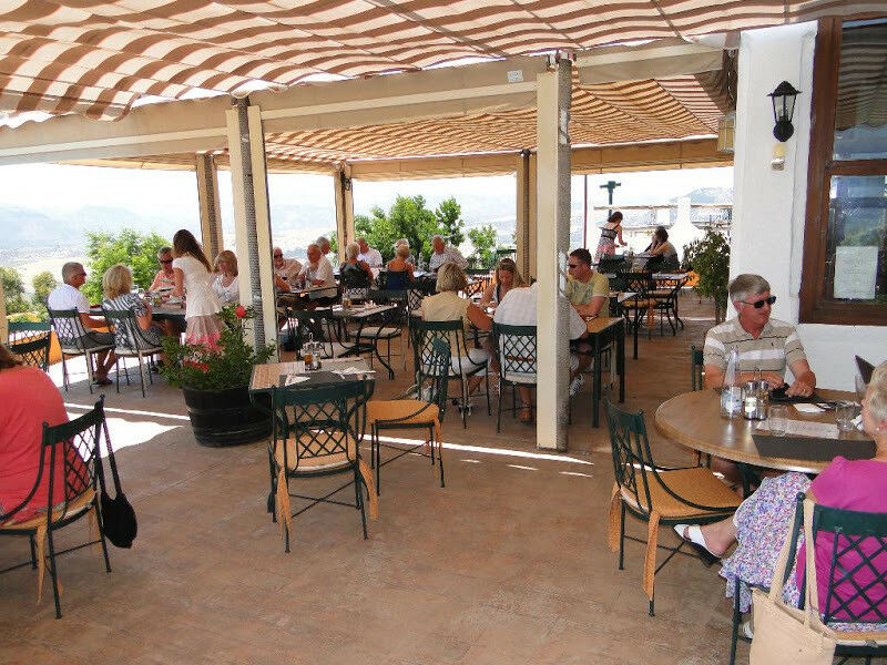 Aparthotel Periana Málaga - image 7