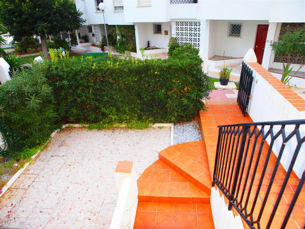 Semi-Detached House Almayate Málaga - image 7