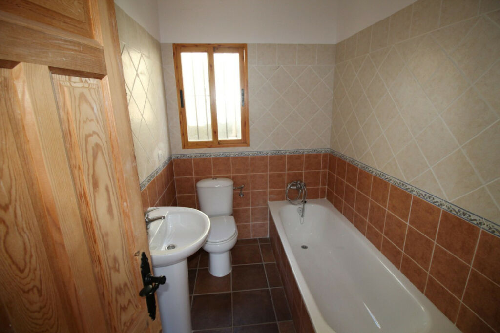 Detached Villa Cómpeta Málaga - image 7