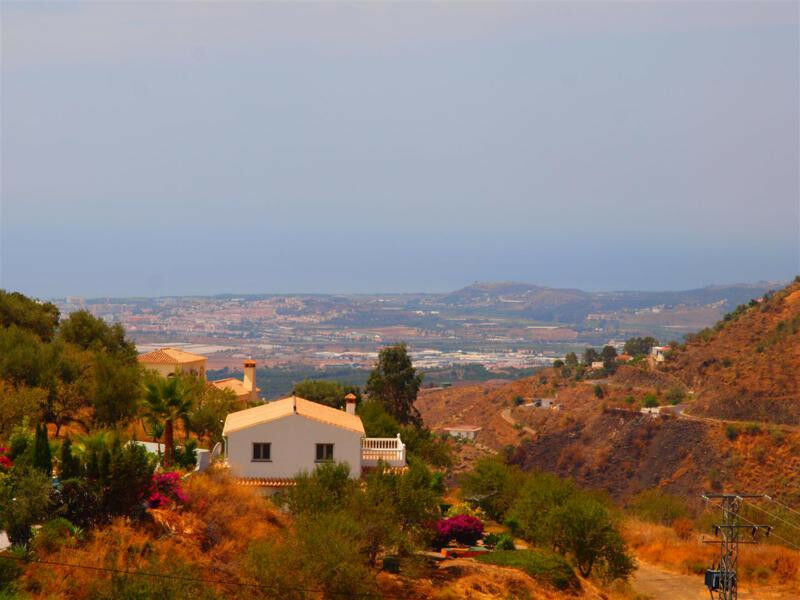 Detached Villa Arenas Málaga - image 8