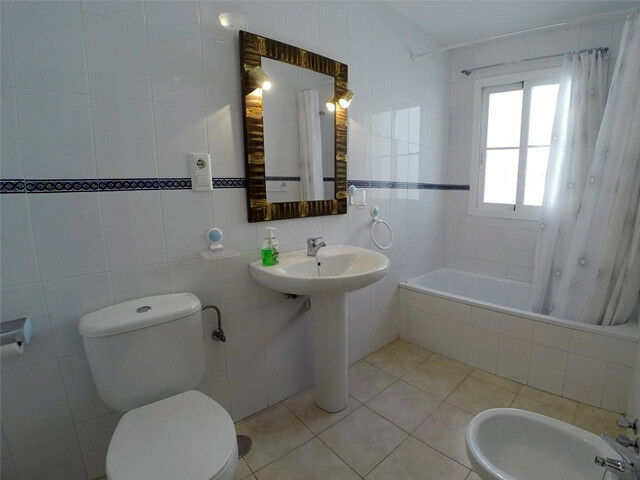 Townhouse Nerja Málaga - image 8