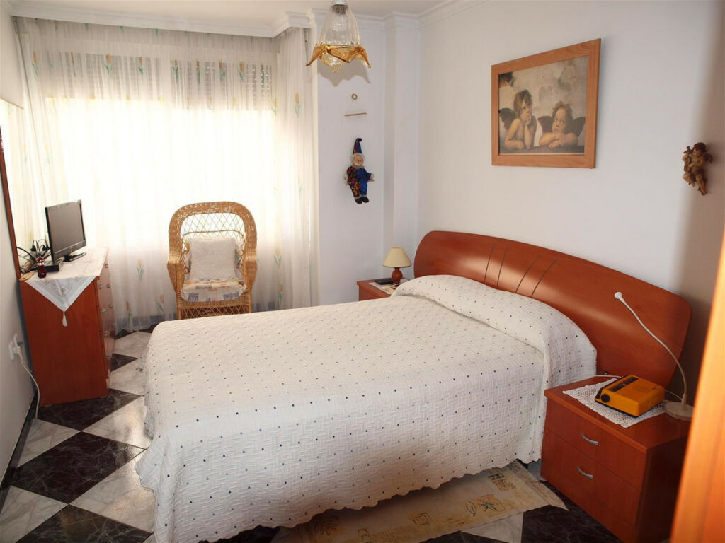 Middle Floor Apartment Torrox Málaga - image 8