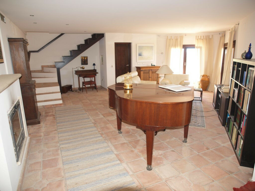 Detached Villa Caleta de Vélez Málaga - image 8