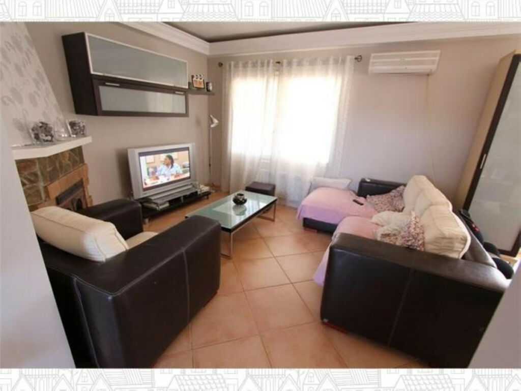 Detached Villa Almayate Málaga - image 8