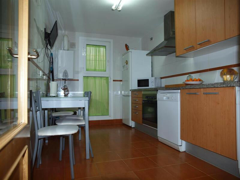 Ground Floor Apartment Almayate Málaga - image 8