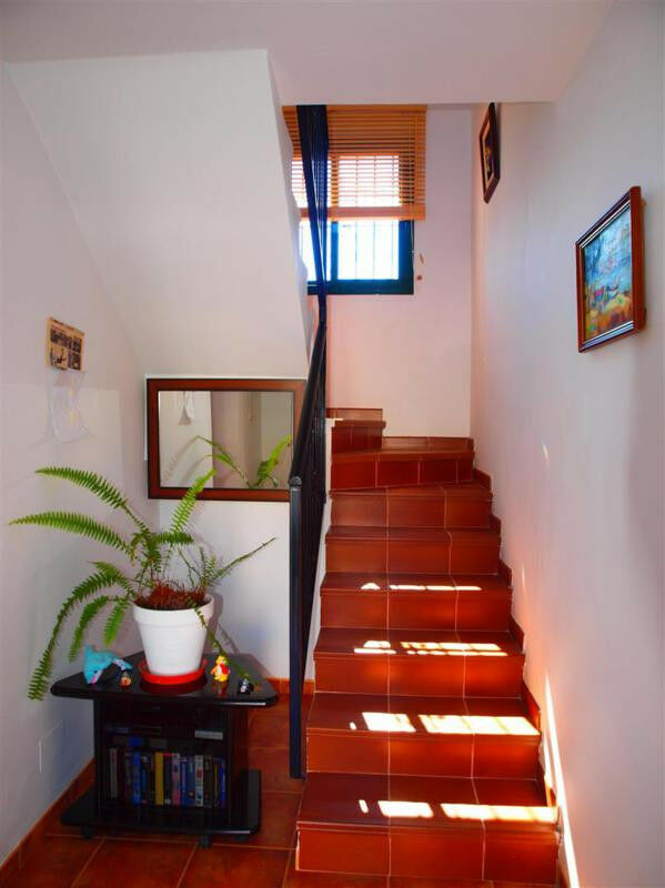Detached Villa Puente don Manuel Málaga - image 8