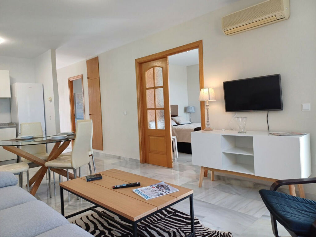 Top Floor Apartment Benalmadena Costa Málaga - image 8