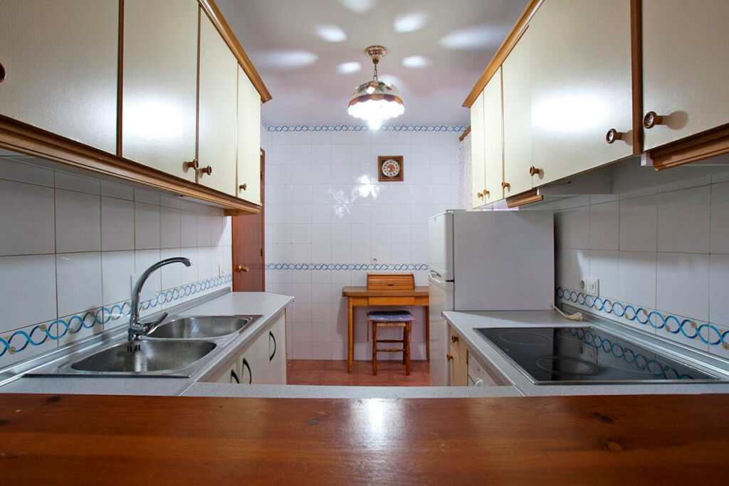Ground Floor Apartment Nerja Málaga - image 8