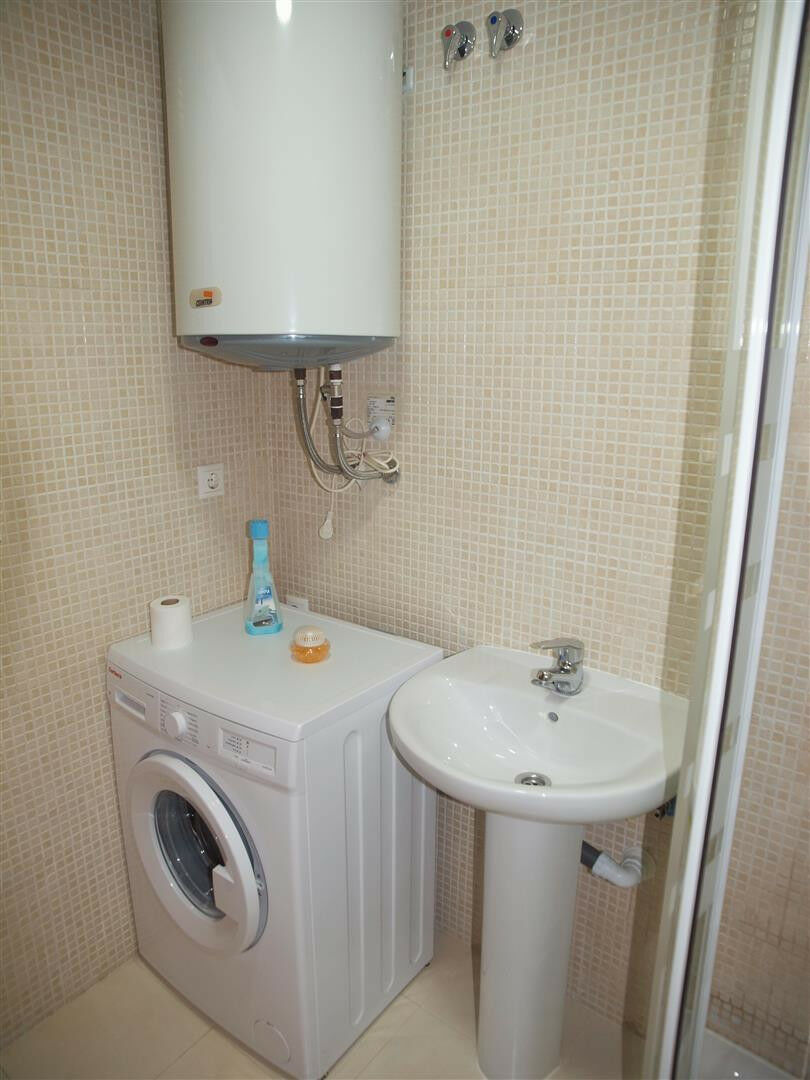 Middle Floor Apartment Torre del Mar Málaga - image 8