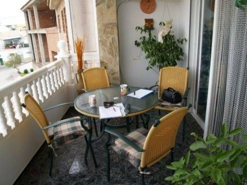 Townhouse Benamocarra Málaga - image 8