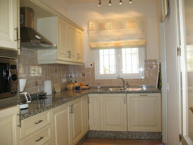 Detached Villa Arenas Málaga - image 8
