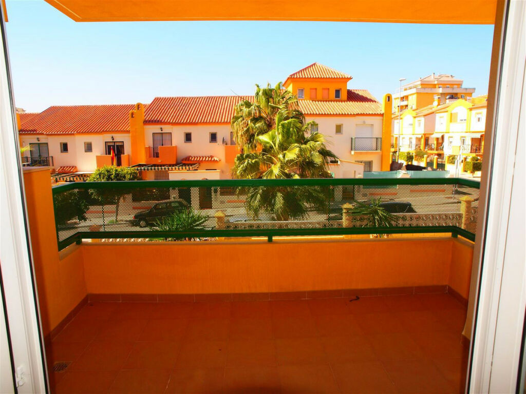 Middle Floor Apartment Algarrobo Málaga - image 8