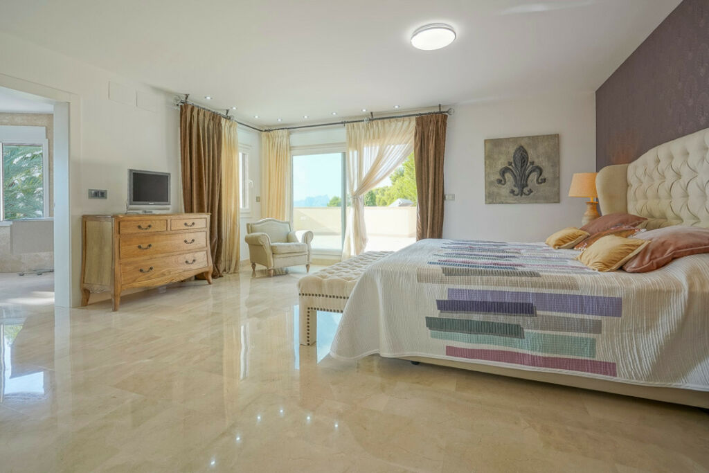 Detached Villa Benissa Alicante - image 8
