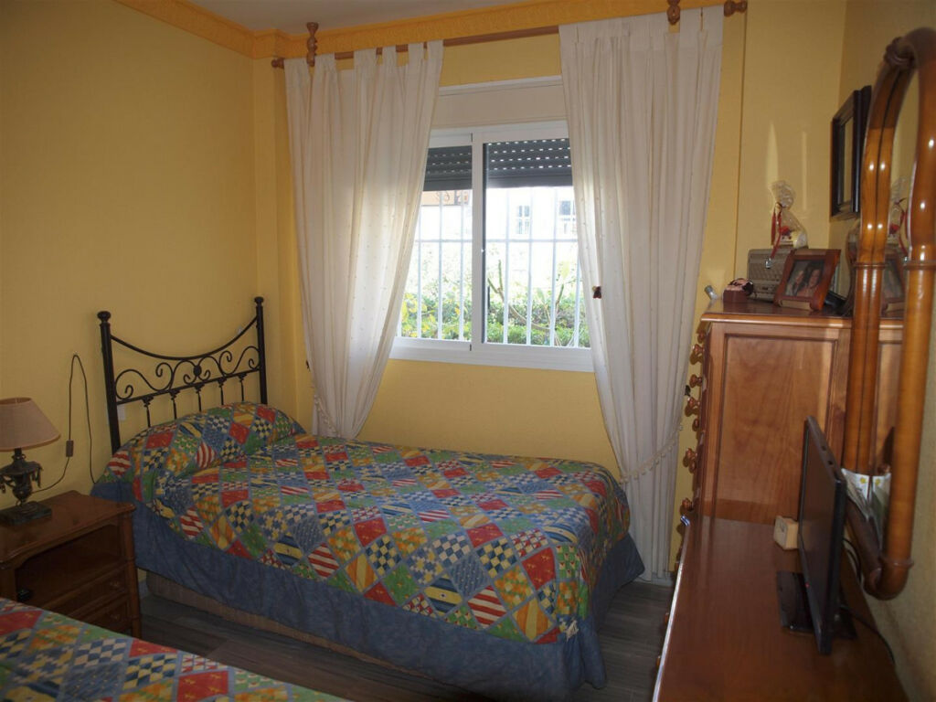 Ground Floor Apartment Torrox Málaga - image 8