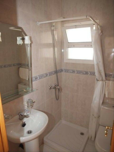 Detached Villa Almayate Málaga - image 8