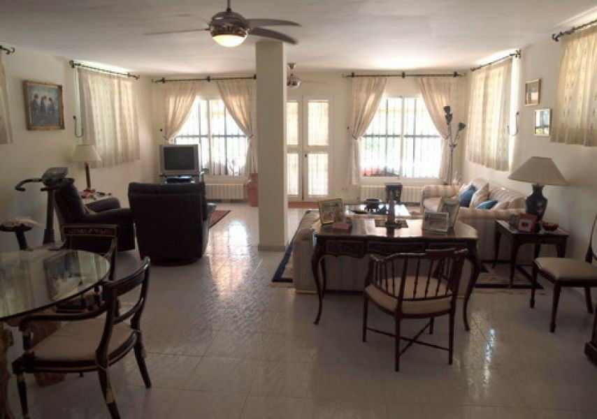 Detached Villa Alcaucín Málaga - Bild 8