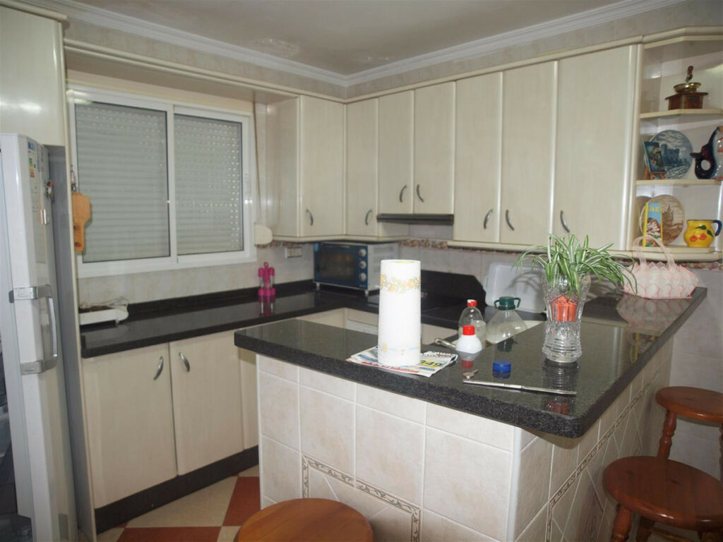 Townhouse Cajiz Málaga - image 8