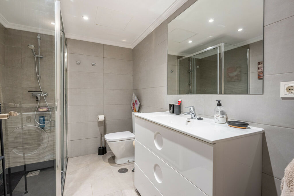 Penthouse Fuengirola Málaga - image 8