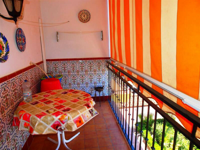 Middle Floor Apartment Torre del Mar Málaga - image 8