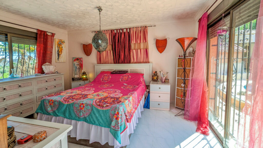 Detached Villa Orba Alicante - image 8