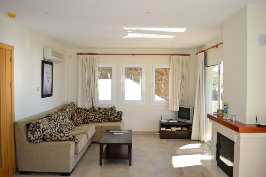 Detached Villa Torrox Málaga - image 8